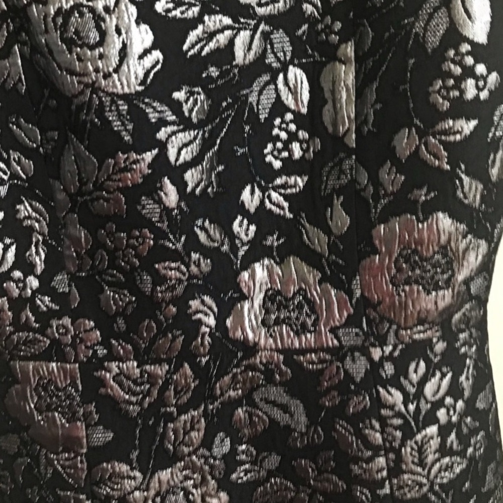 NWOT Alice + Olivia Maryann Metallic Jacquard Bow Tie Shoulder Dress 0 - Picture 7 of 16